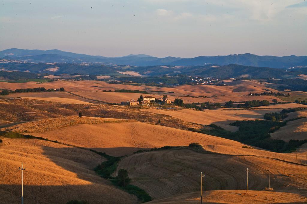 Tuscany Forever Famiglia Apartments Volterra Exterior foto