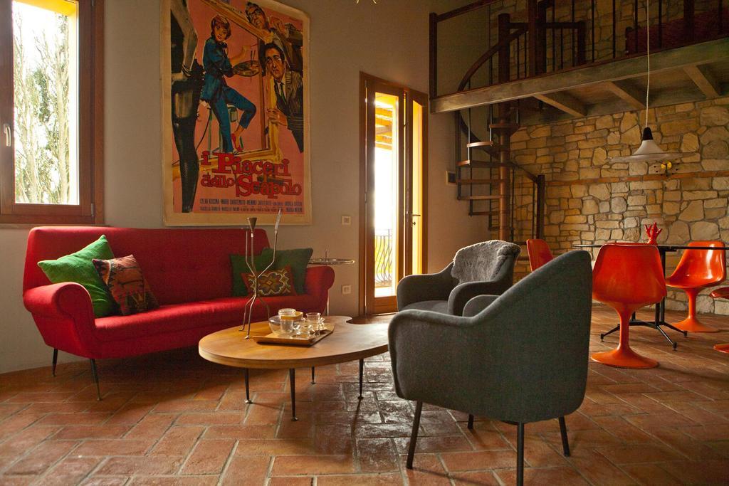 Tuscany Forever Famiglia Apartments Volterra Exterior foto